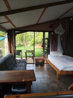 Chalet | 1 Schlafzimmer, hochwertige Bettwaren, Daunenbettdecken