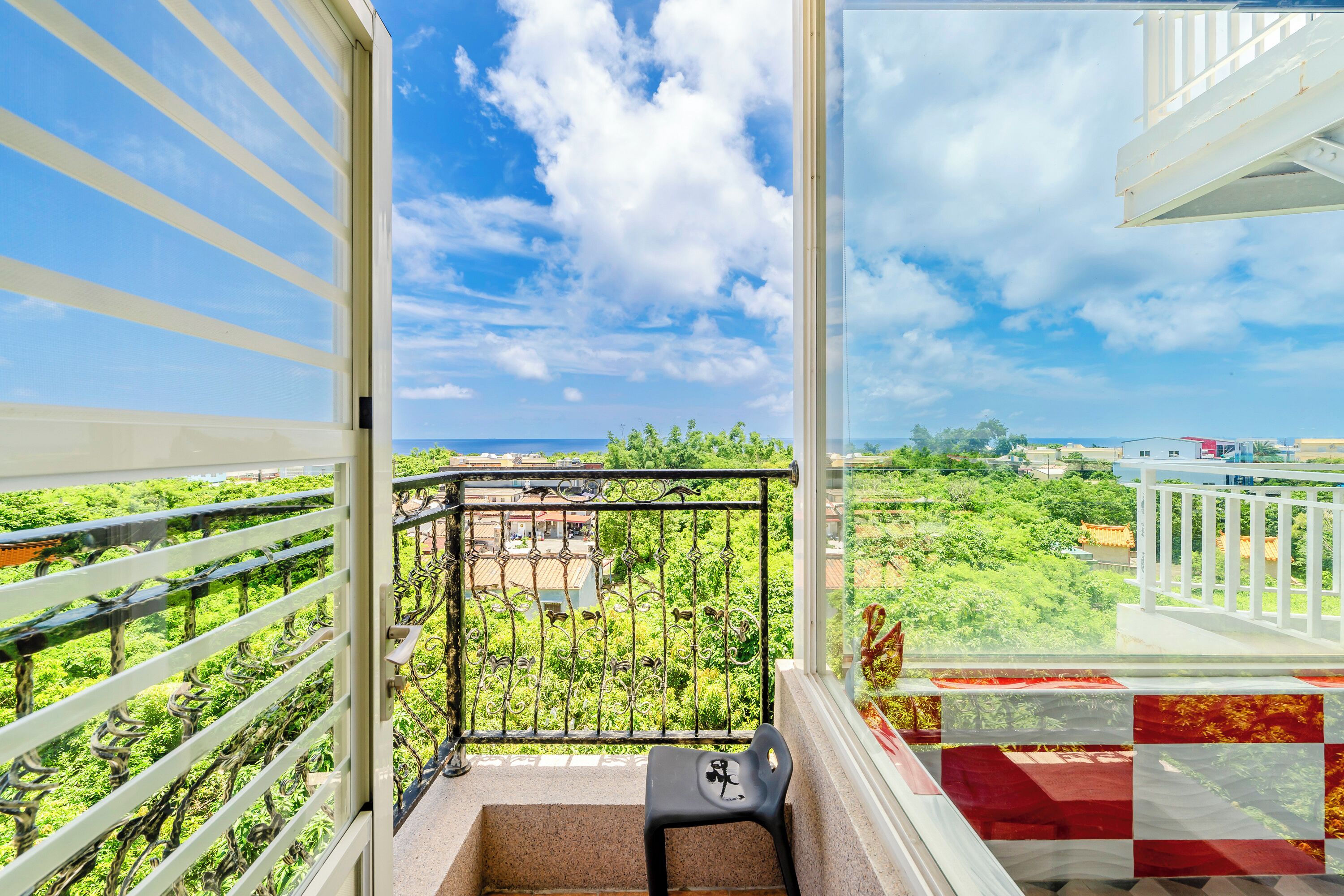 Deluxe Double Room with Sea View | Balcony view