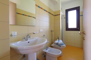 Bathroom - Cala Sol - Lavanda (Modica)