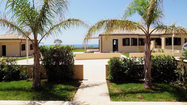Exterior - Cala Sol - Ciclamino (Modica)