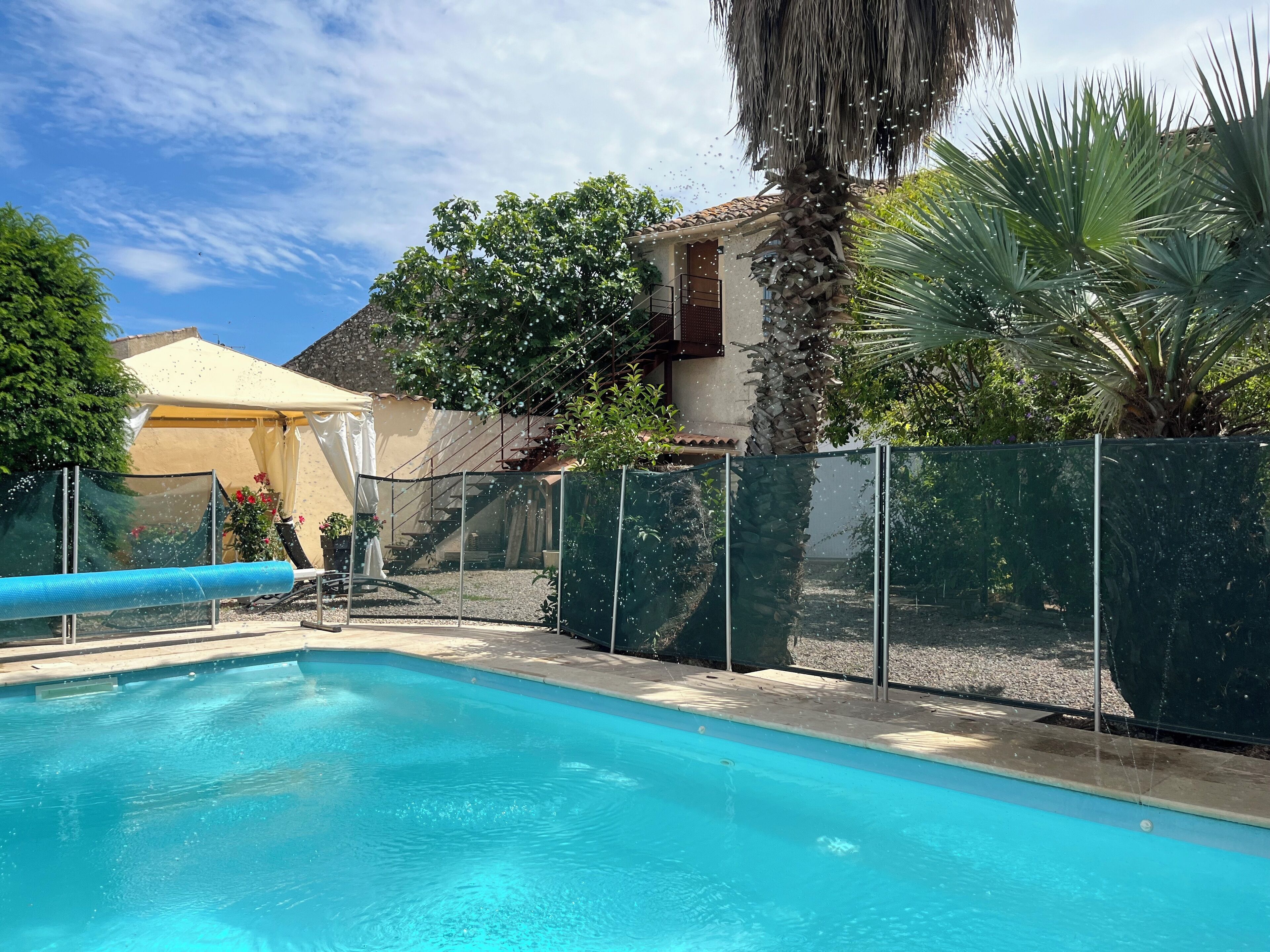 Seasonal outdoor pool, open 9:30 AM to 9:30 PM, sun loungers
