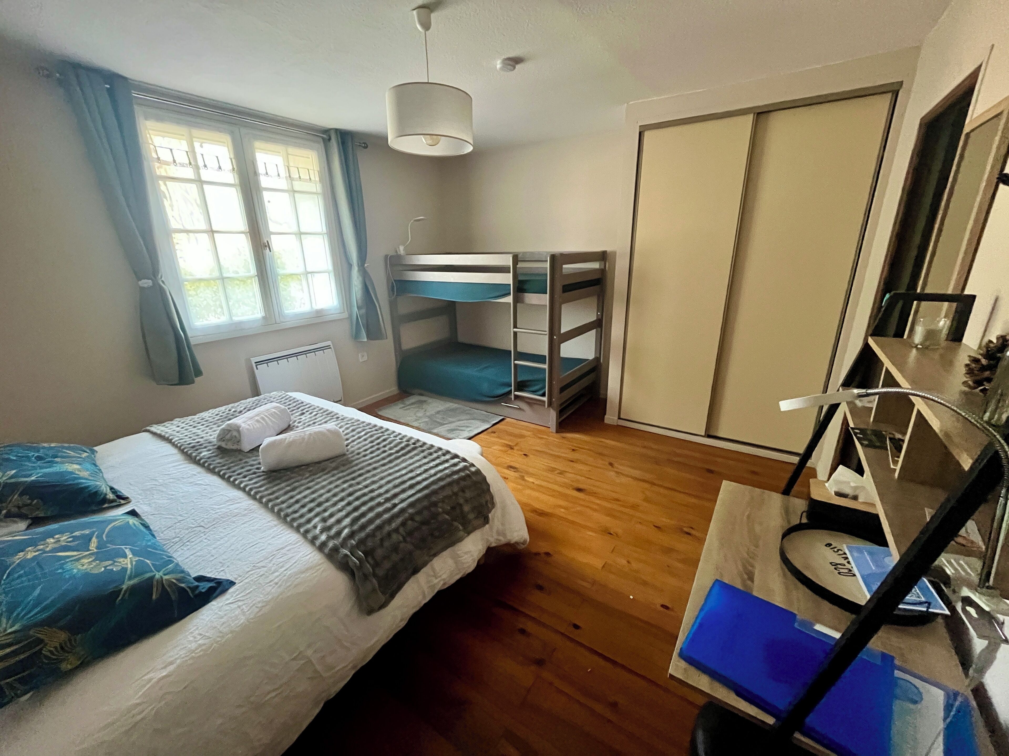 Kamar Keluarga, 1 kamar tidur, Bebas Asap Rokok, kamar mandi pribadi (La Tourterelle) | Seprai premium, busa memori, Wi-Fi gratis, dan seprai linen