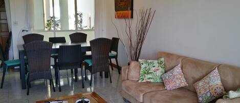 Apartment, 3 Bedrooms | Living room