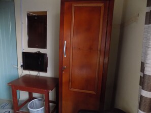 Single Room | Room amenity