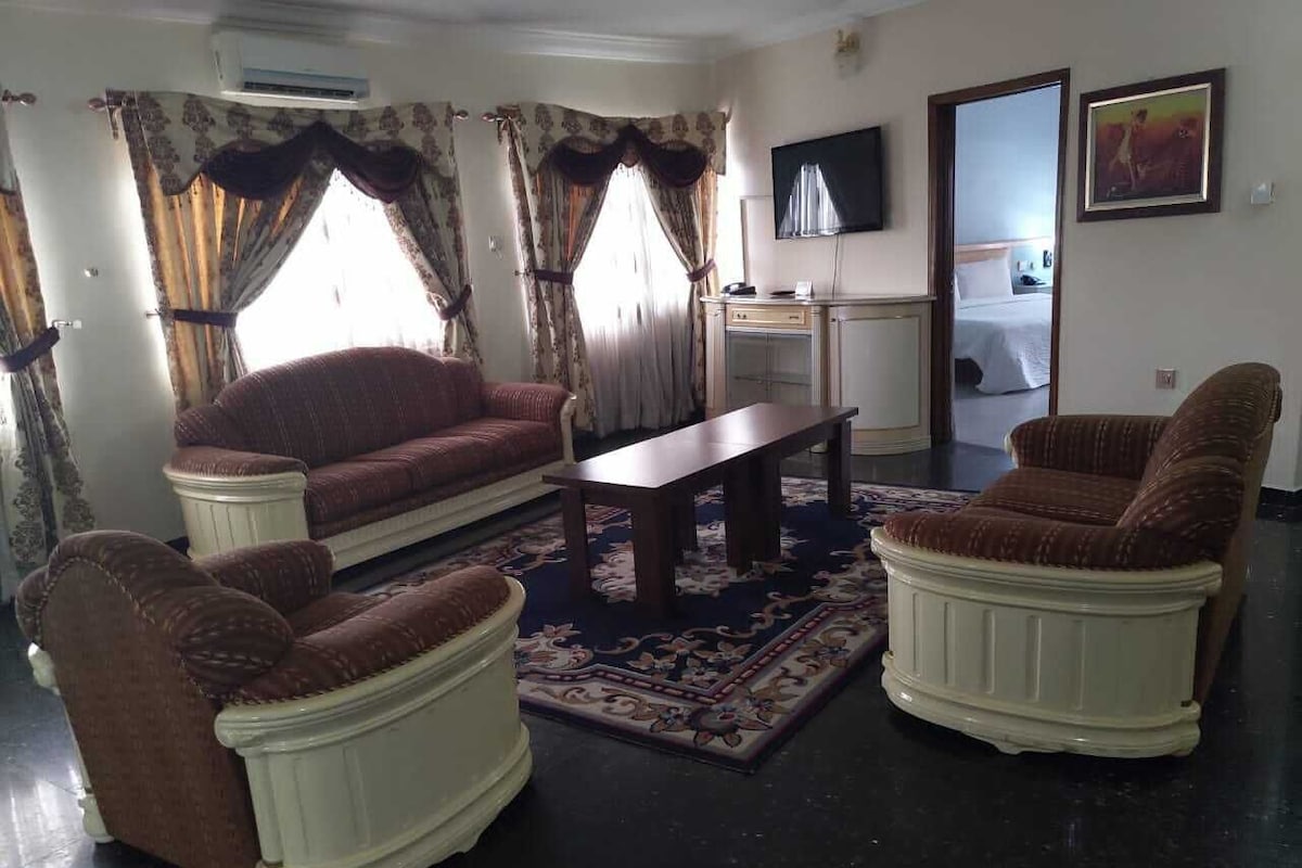 Presidential Suite