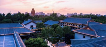 HUALUXE Hotels and Resorts Xi'an Tanghua, an IHG hotel