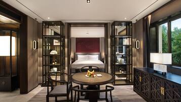 Suite (Tanghua) | Premium bedding, down duvets, pillow-top beds, minibar