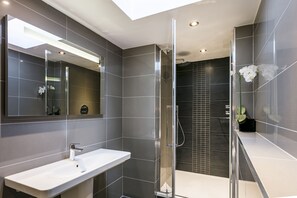 Suite de lujo, baño privado (Lodge 3 - Grasmere Suite) | Baño