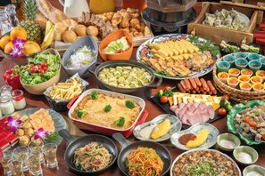 Daily buffet breakfast (JPY 2860 per person) - Hotel Trad Hakata (Fukuoka)