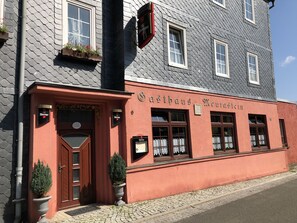 Fachada del alojamiento