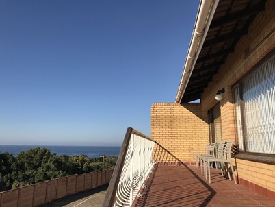 Sea-Esta Scottburgh Self Catering Apartment