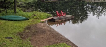 Rustic Cottage on a small lake in beautiful Muskoka