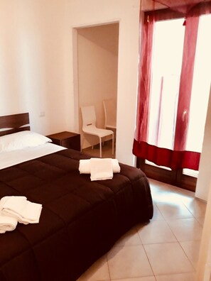 1 bedroom, WiFi, bed sheets