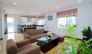 Flat-screen TV - The Art - Xuan Hoa Hotel & Apartments (Hanoi)