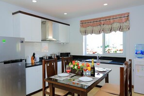 In-room dining - The Art - Xuan Hoa Hotel & Apartments (Hanoi)