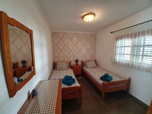 2 bedrooms, iron/ironing board, WiFi, bed sheets - Apartment Elegance Playa del Inglés (San Bartolomé de Tirajana)