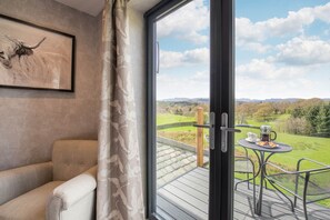 Premier House, Ensuite, Mountain View | Balcony view - Cleabarrow Cottage (Kendal)