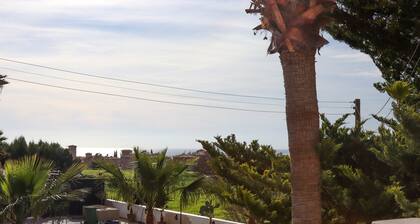 2 Bedroom House near Tombs of the Kings