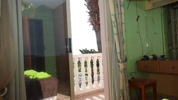 Rumah Comfort | Pemandangan dari kamar