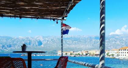 Luxus Apartment mit privatem Pool and sea Meerblick. Kein Gemeinschaftspool !