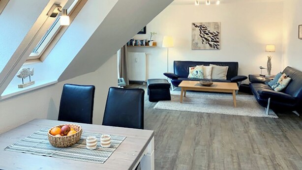 TV, DVD-spiller og stereoanlegg