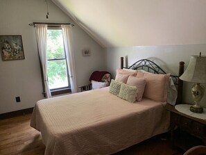 5 camere, ferro/asse da stiro, culla da viaggio, Wi-Fi gratuito