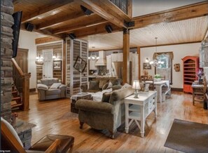 Smart TV, fireplace, stereo