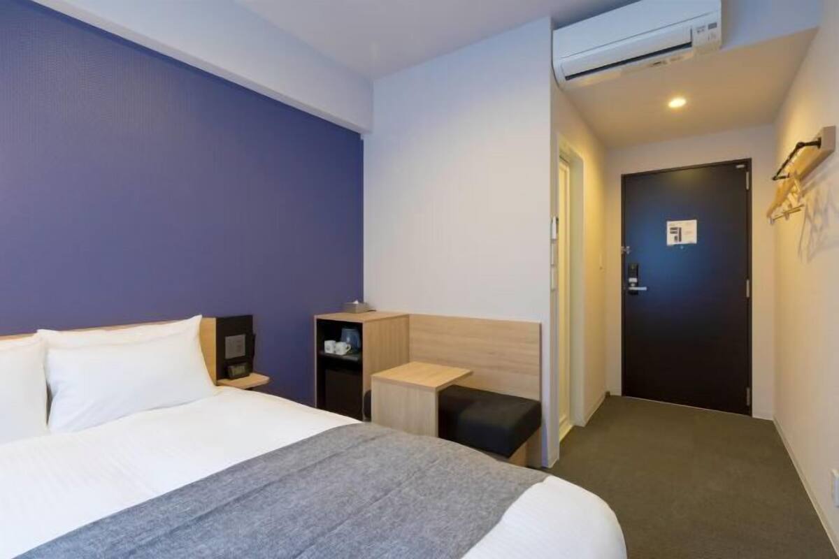 Iron/ironing board (on request), WiFi (free), bed sheets