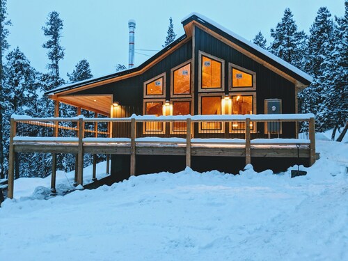 Modern Cabin on 41 Private Acres of Spruce and Pine Forest