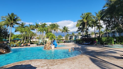 Vacation in paradise at Lely Resort