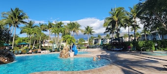 Vacation in paradise at Lely Resort