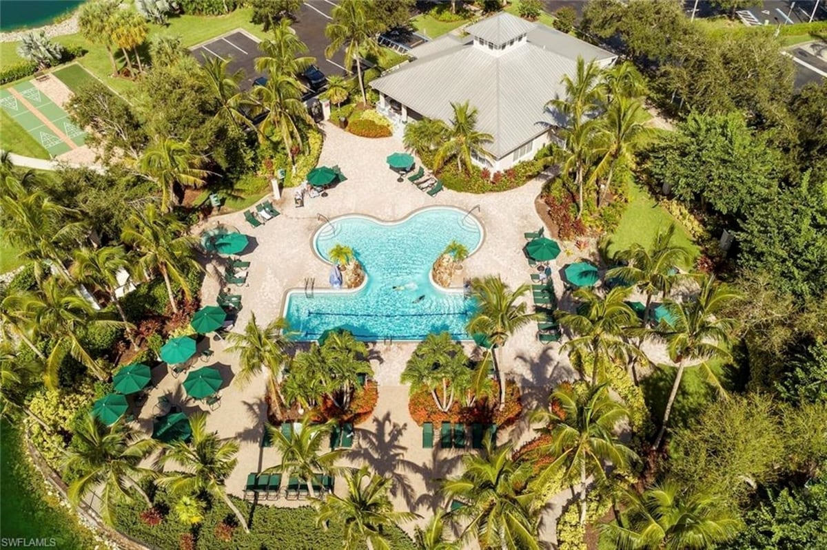 Photo 5 of Vacation in paradise at Lely Resort