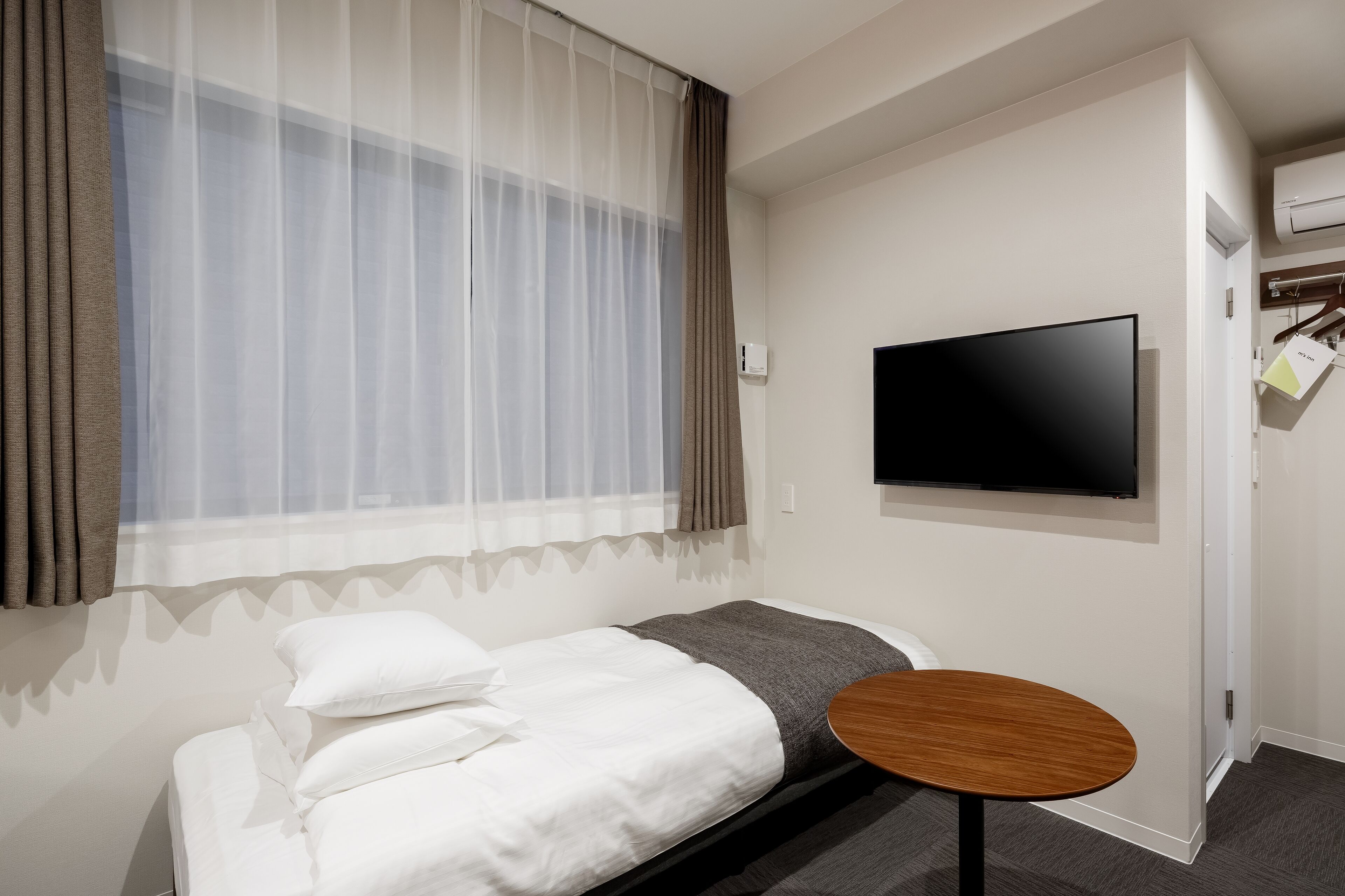 twin room with sofa bed | iron/ironing board, free wifi, bed sheets