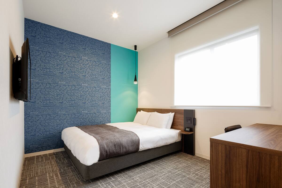 Double Room | Iron/ironing board (on request), WiFi (free), bed sheets