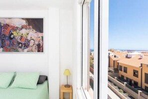 3 soverom, strykejern/-brett, wi-fi og sengetøy