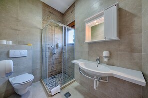Bathroom - ApartHotel XXL Lux (Bar)