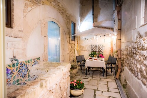 Magnifique maison ancienne à Ortigia
