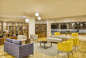 55-inch flat-screen TV with cable channels, TV - Fiesta Inn Guadalajara Poniente (Zapopan)