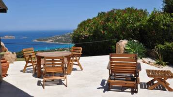 Sun deck