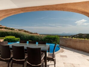 Villa, 4 Schlafzimmer | Terrasse/Patio