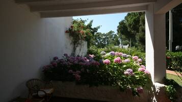 Villa, 3 Bedrooms | Terrace/patio