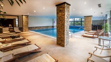 Indoor pool, outdoor pool
