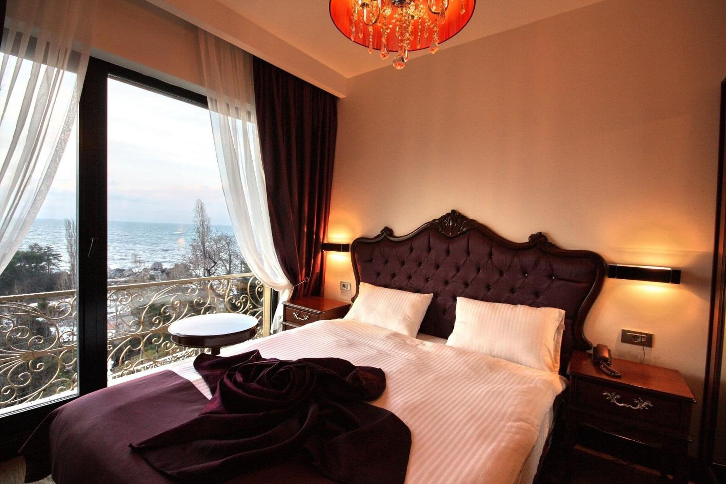 minibar, in-room safe, desk, soundproofing