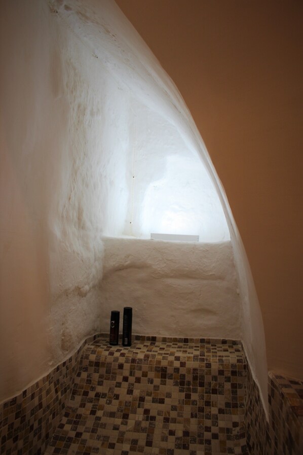 Spa - Typical Ostuni House - Free WiFi - Mini Spa (Ostuni)
