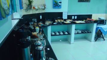Free daily buffet breakfast