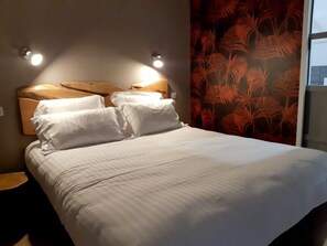 Chambres insonorisées, Wi-Fi gratuit, draps fournis