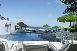 Outdoor pool, pool loungers