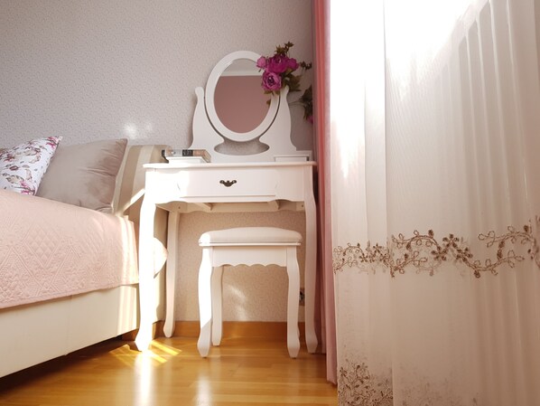 2 Schlafzimmer, Bügeleisen/Bügelbrett, WLAN, Bettwäsche