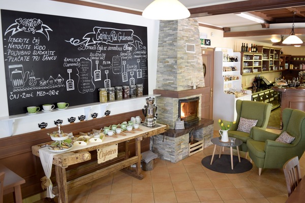 Cafe