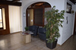 Interior entrance - Landhotel Weisses Ross (Bad Brueckenau)